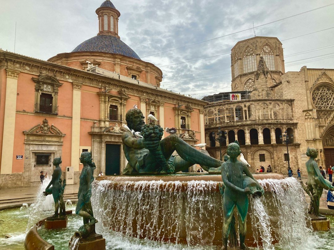 Noticias Valencia square cultural event